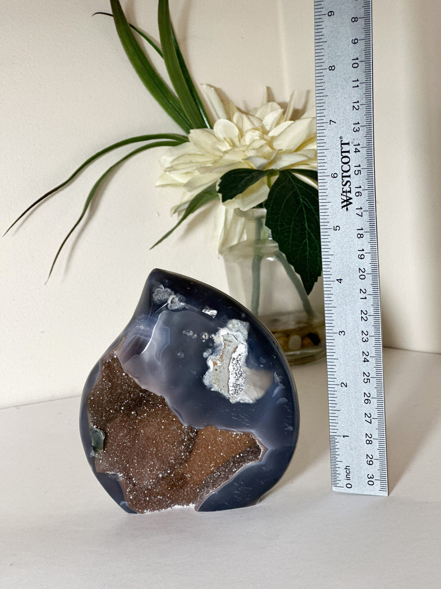 Agate With Sugar Druzy