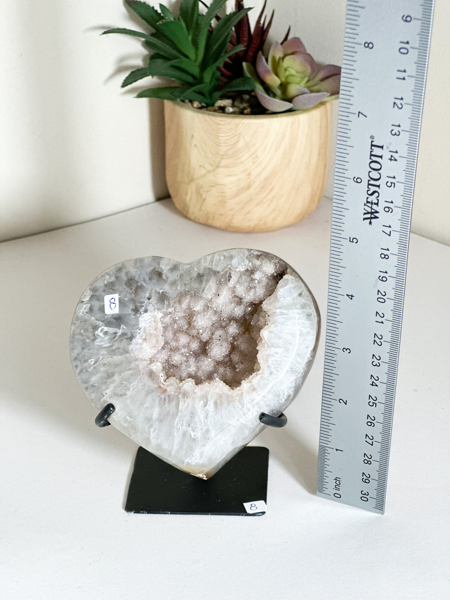 Druzy Agate Heart On Stand