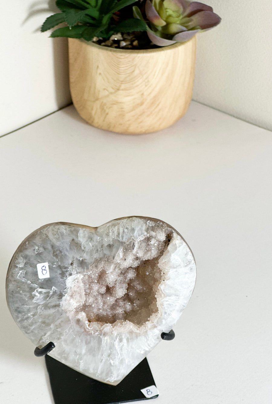 Druzy Agate Heart On Stand