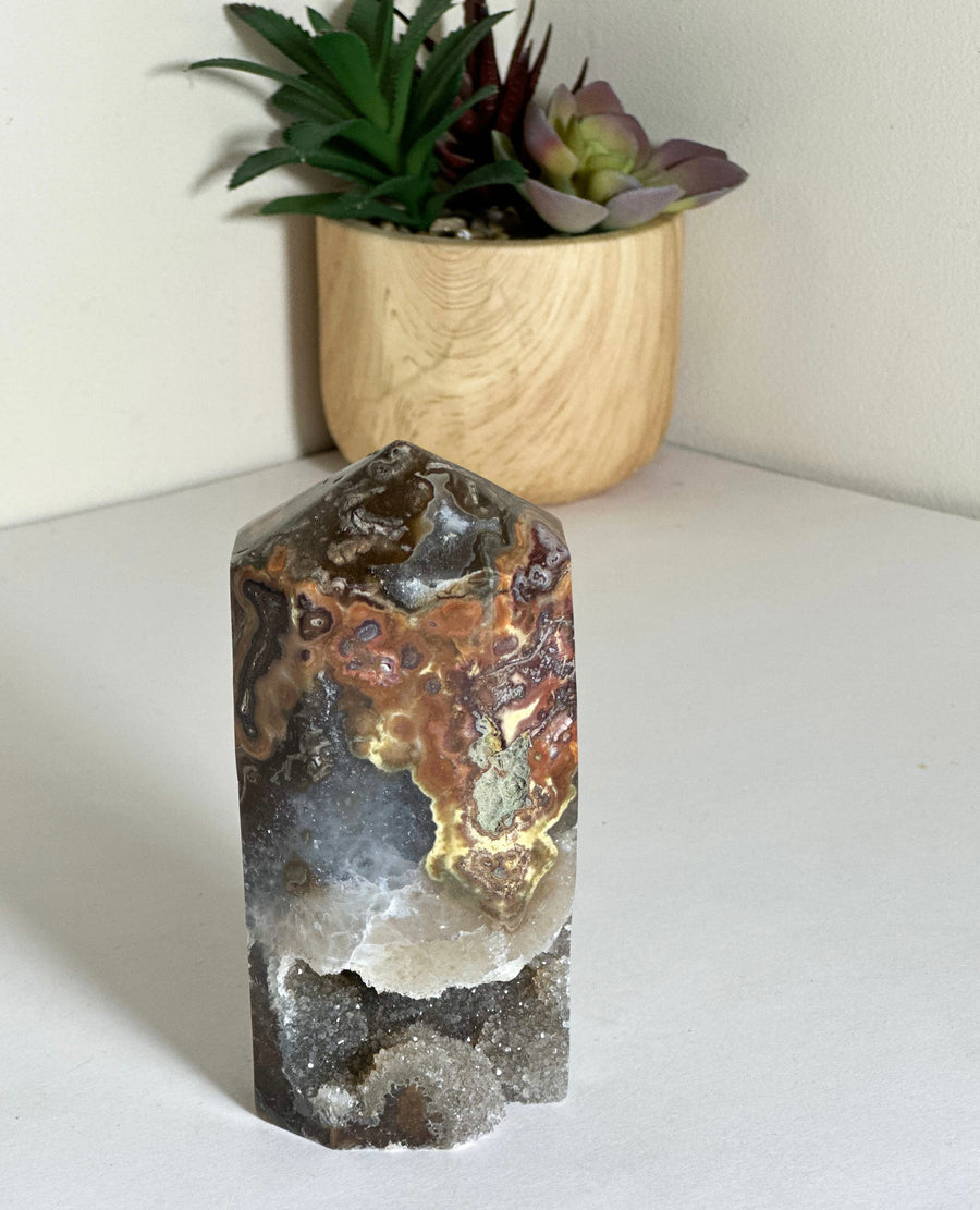 Druzy Agate Tower