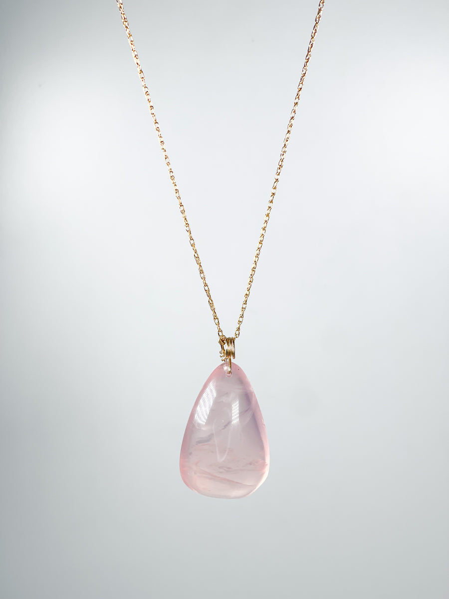 Lovely : 14K GF Rose Quartz Necklace